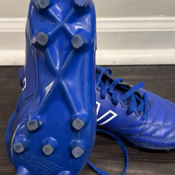 New Balance Soccer Cleats Blue - Size 2.5 WIDE - Picture 3 of 3